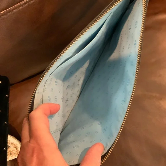 Tory Burch Large “T” Logo Clutch/Wristlet - Picture 3 of 4